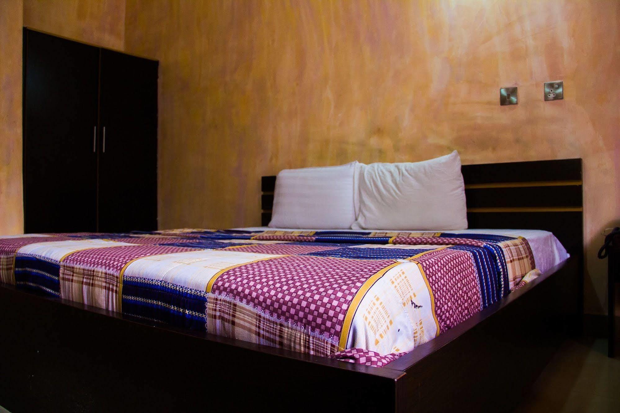 Glasshouse Hotel And Suites Lagos Buitenkant foto